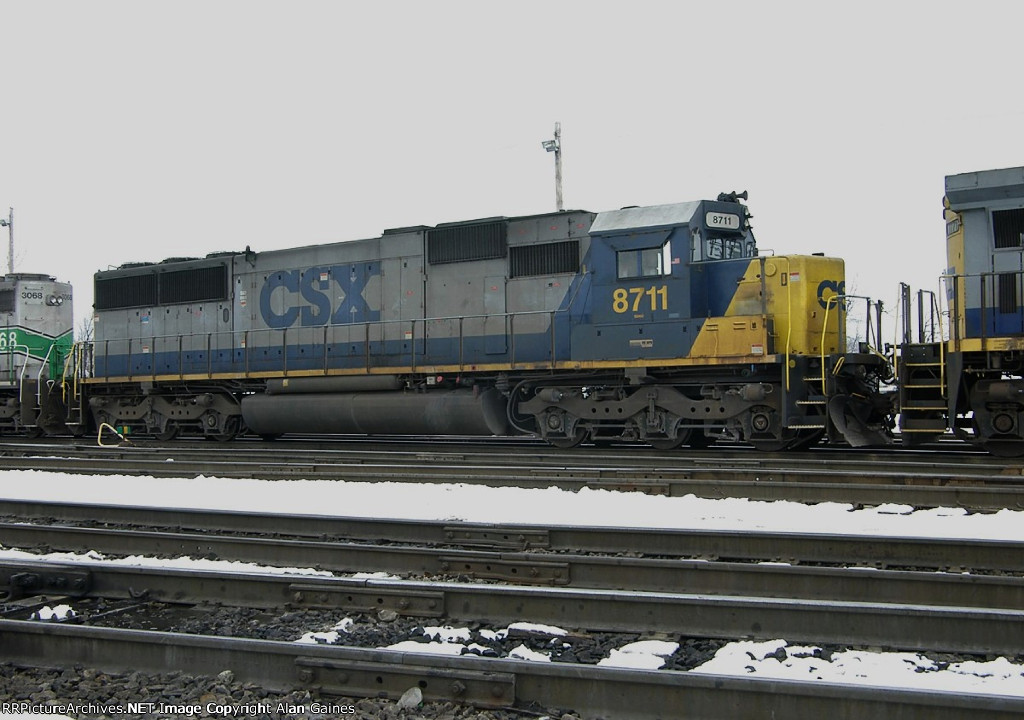 CSX 8711